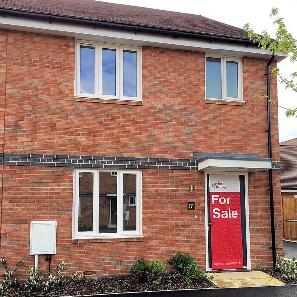 taylor_wimpey_new_house_hampshire