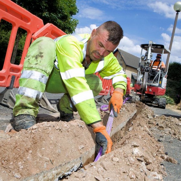 vodafone cityfibre ftth micro trench and engineer