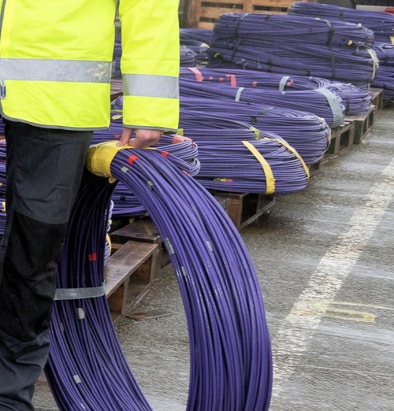 cityfibre_cable_reels_optical_fibre