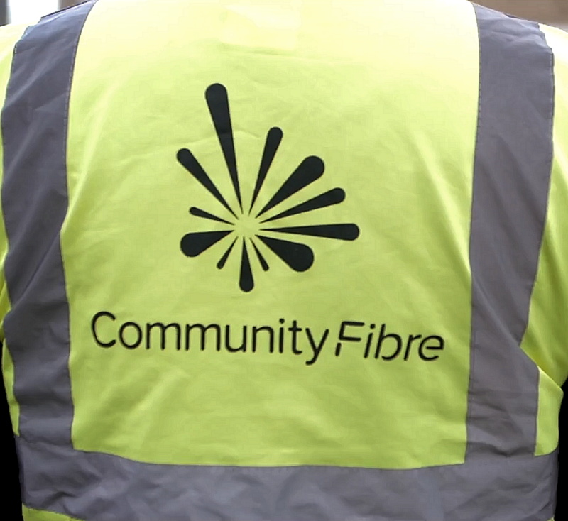community fibre engineer jacket