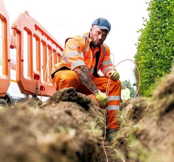 gigaclear_rural_fttp_trench