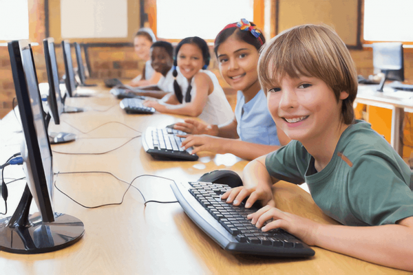 children internet surfing