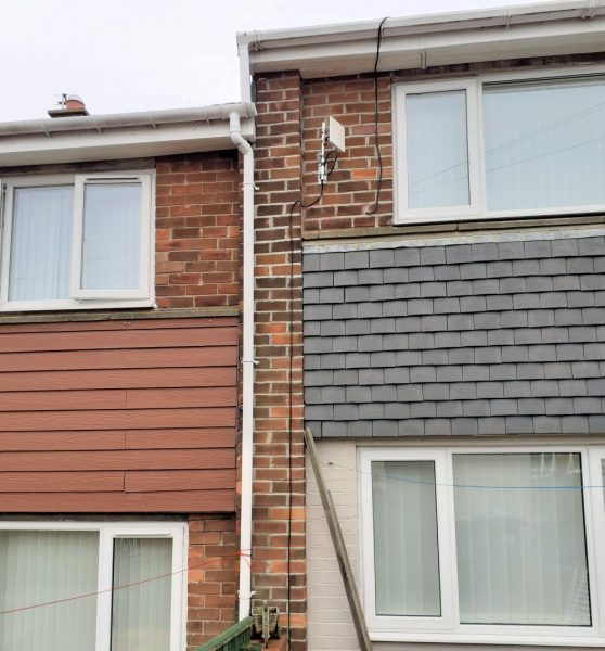 voneus_antenna_on_house