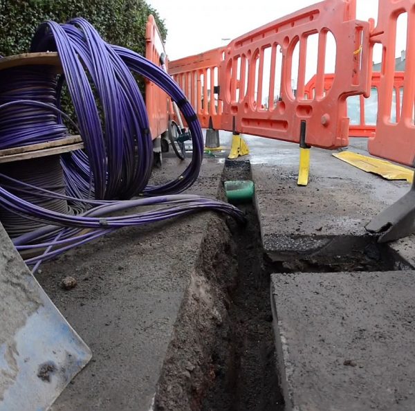 cityfibre ftth narrow trench safe dig