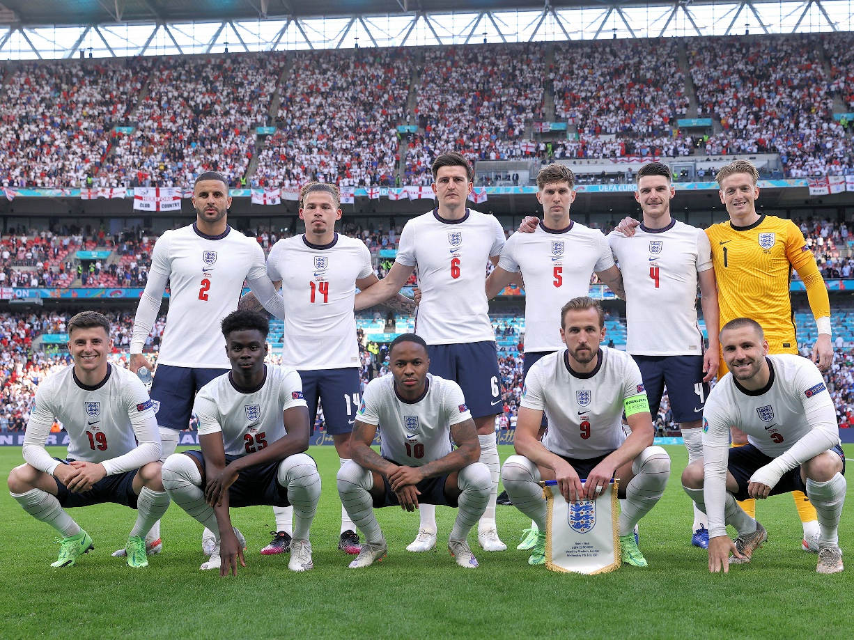 England-Euro-2020-Team-EE-and-BT-Promo