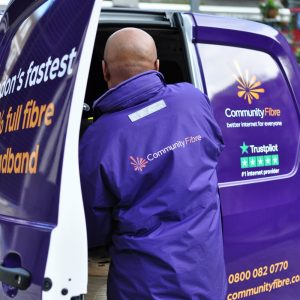 communityfibre_back_of_engineer_outside_van