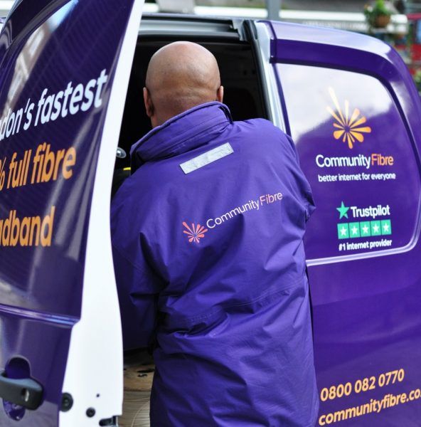 communityfibre_back_of_engineer_outside_van
