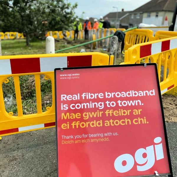 Ogi-full-fibre-sign