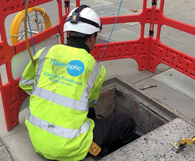 hyperoptic engineer over manhole