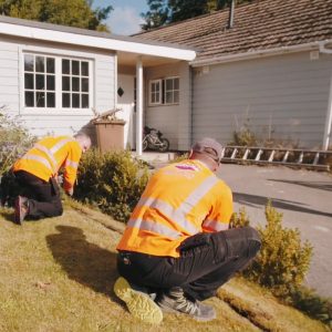 Zzoomm Two Engineers in Garden
