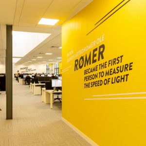 Trooli-Office-Room