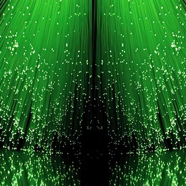fibre_optic_green_cable_shower-gigapixel