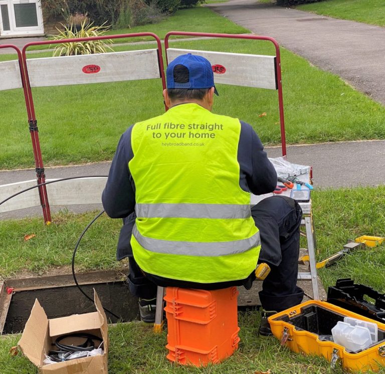 F&W Networks Secures Funding and Extends UK Full Fibre to 185k Premises