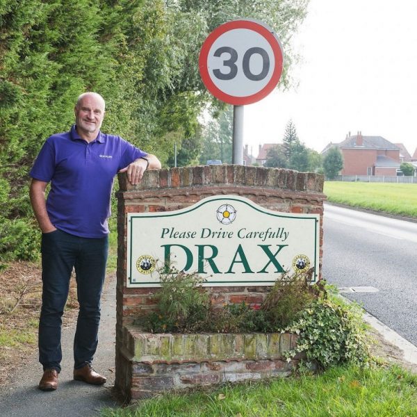 Quickline-Drax-Village-with-Julian-Chalk