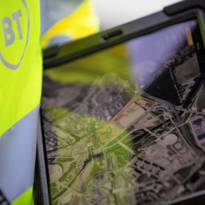 BT-Engineer-Looking-at-UK-Map-on-Tablet