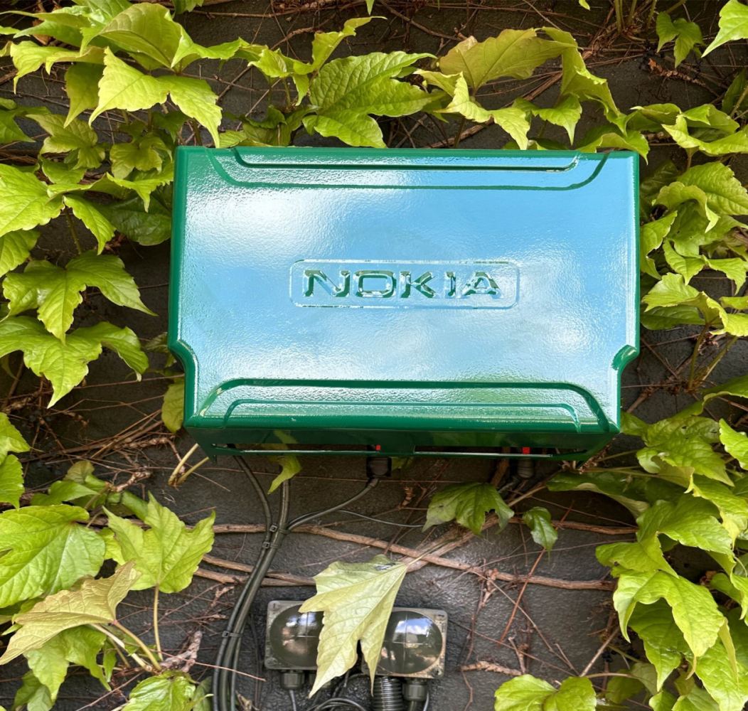 EE UK Boosts 4G Mobile Broadband Capacity in Wimbledon ISPreview UK