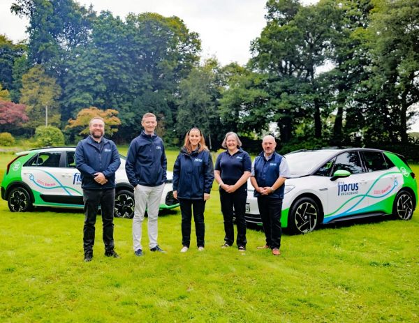 Fibrus-EV-Cars-and-Staff