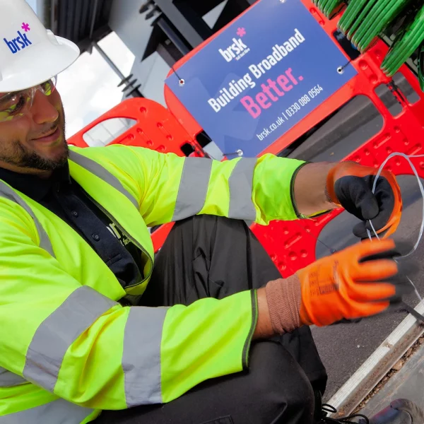 Brsk-engineer-over-chamber-PR-301024