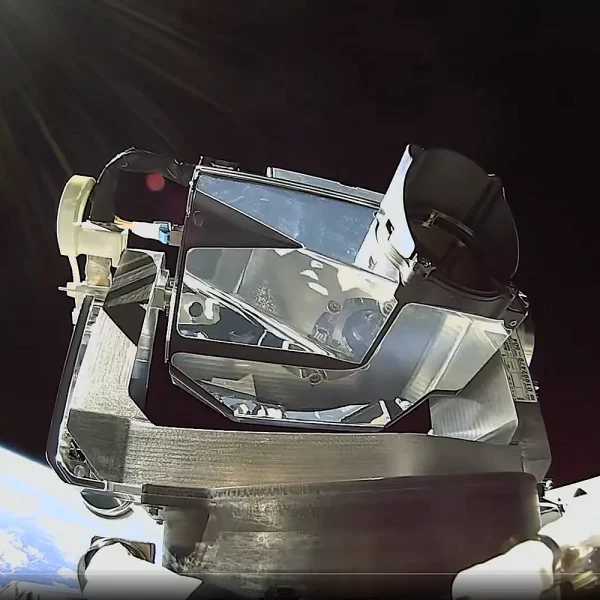 Starlink-Broadband-Mini-Laser-Test