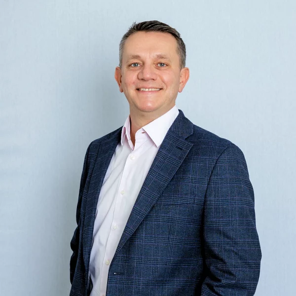 Stuart-Wallis-CEO-MLL-Telecom