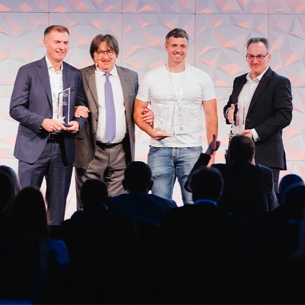 Netomnia-CEO-Recieves-FTTH-Europe-2026-Operator-Award