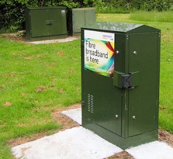 bt-fttc-fttp-fibre-optic-broadband-cabinet-uk