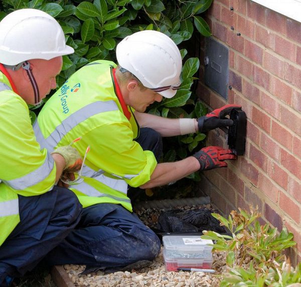 vodafone and cityfibre home wall ftth install